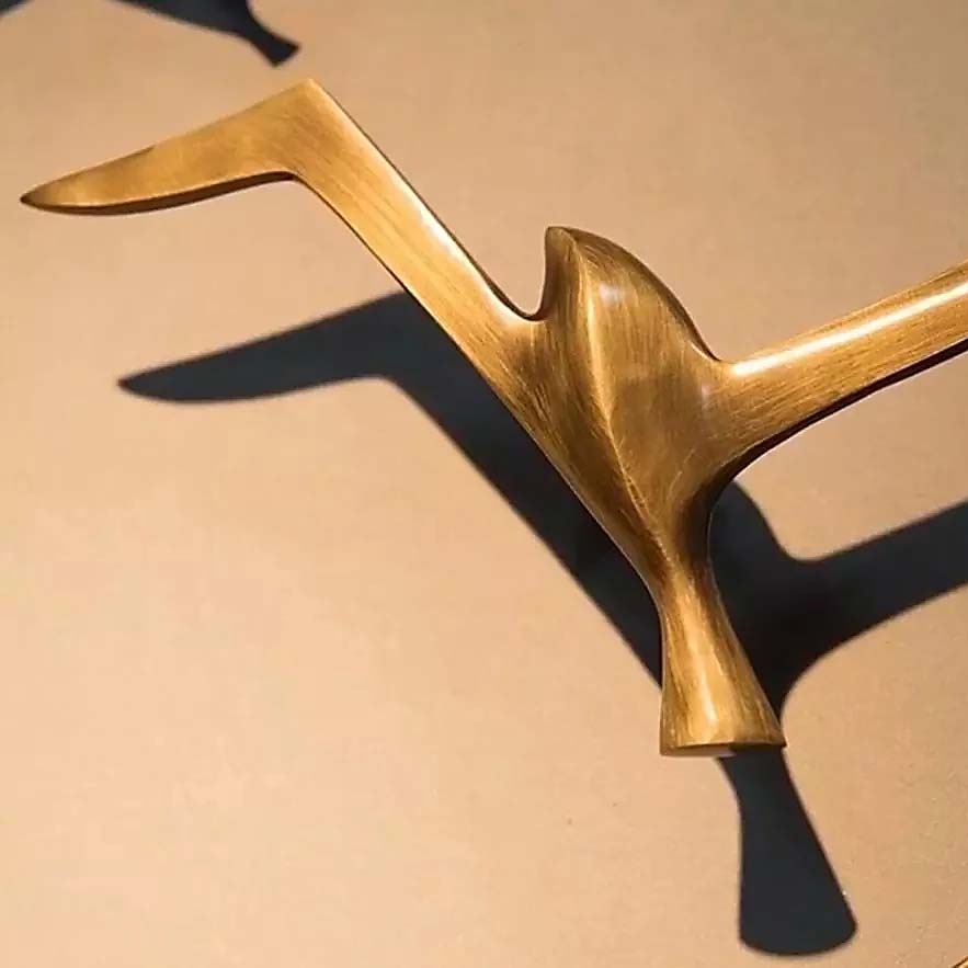 Escultura de Parede em Metal Gaivotas Bronze 2 | TrendHaus - Decoração para Casa