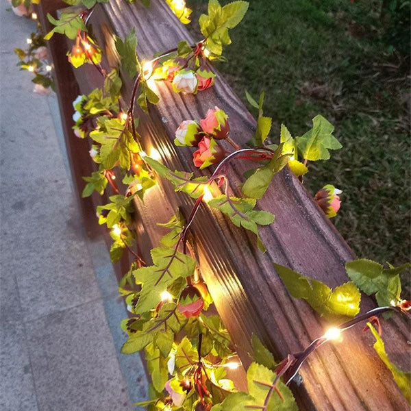 Fio de Luzes Flores Rosas e Brancas - Luminária - Fairy Lights - Luz de Natal | TrendHaus - Decoração para Casa