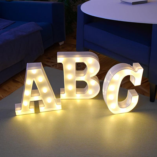 Luminária Letras Decorativas Decoram Sala | TrendHaus - Decoração para Casa