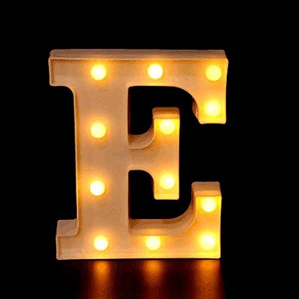 Luminária Letras Decorativas Decoram Sala | TrendHaus - Decoração para Casa E