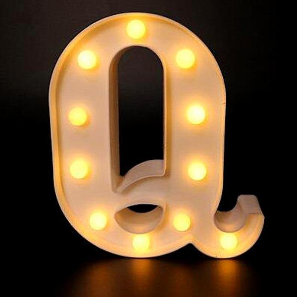 Luminária Letras Decorativas Decoram Sala | TrendHaus - Decoração para Casa Q