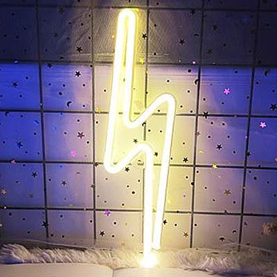 Luminária de Parede Neon Raio - LED | TrendHaus - Decoração para Casa Quente 2